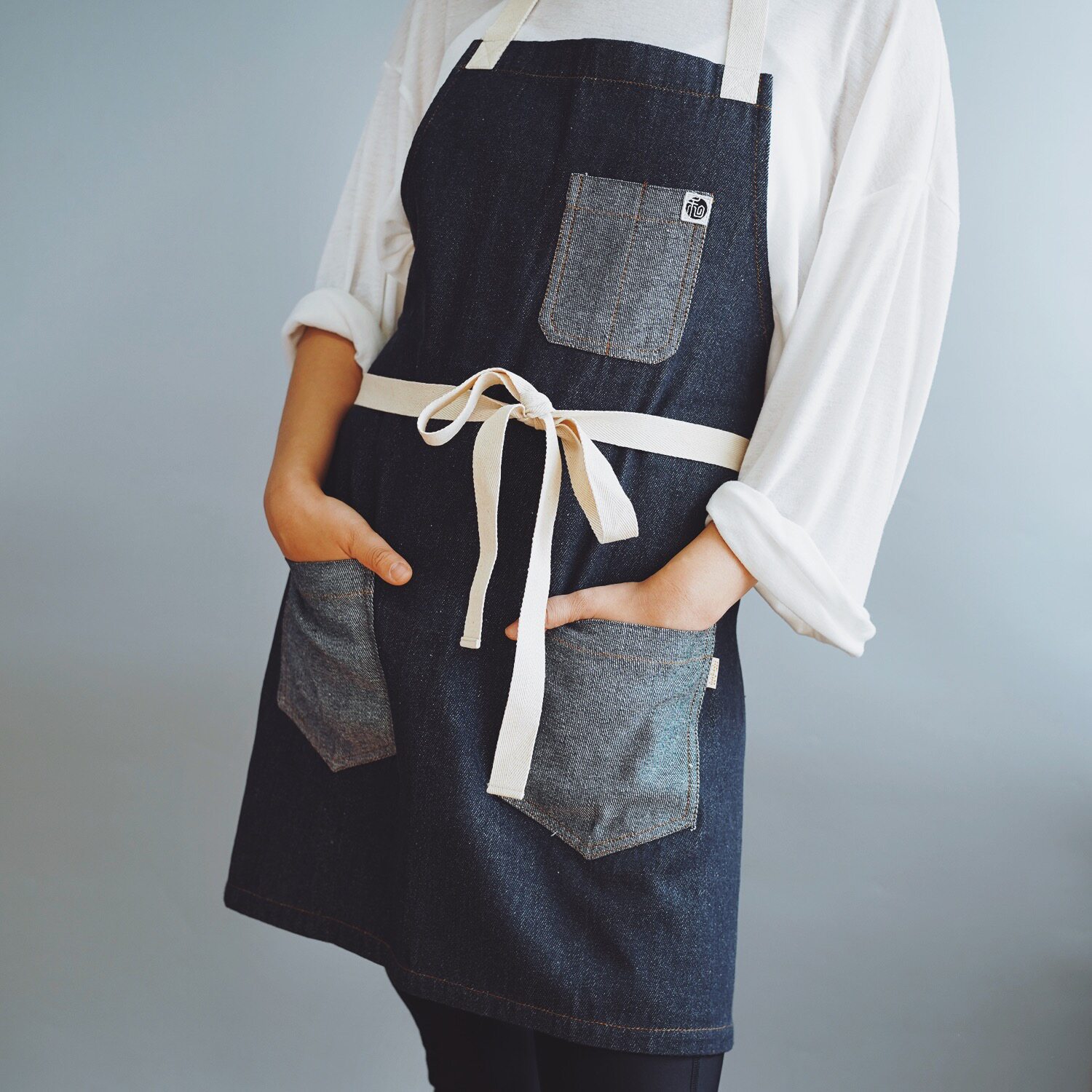 好用围裙个性男女做饭厨房家用工作网红用的围裙