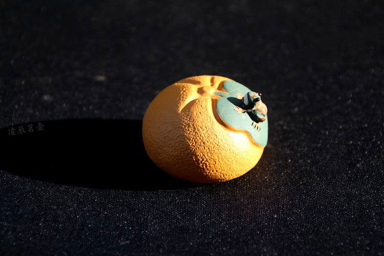 紫砂茶宠萌萌哒喷水小黄桔子橘子青蛙迷你摆件茶宠摆件