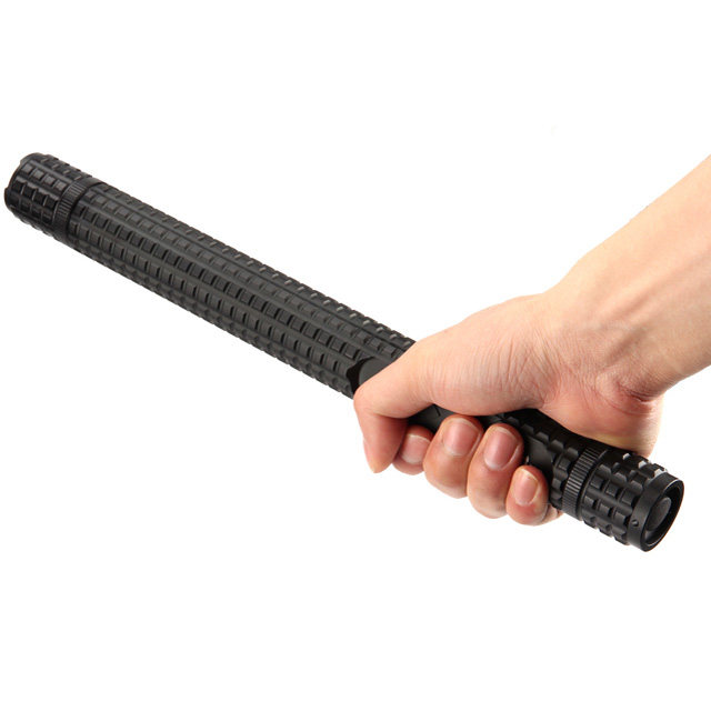 户外超亮手电筒强光充电远射防身防盗安保器材防暴多功能 狼牙棒