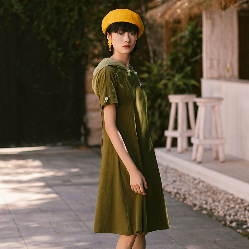 进入店铺非鱼服饰旗舰店去领券购买使用期限:2023-01