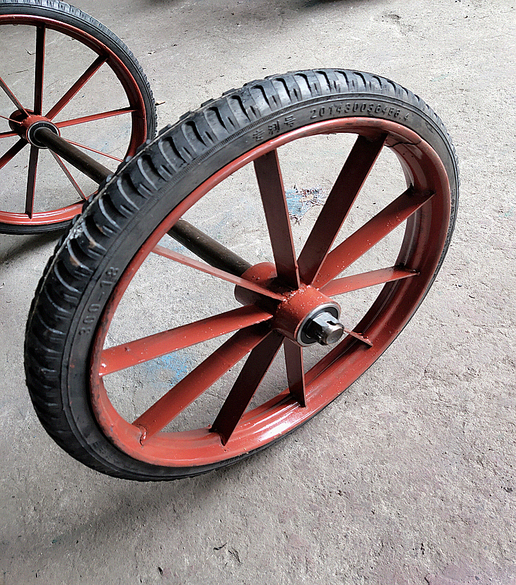 300-18型号实心轮斗车轮子劳动手推车人力翻斗车板车轮胎死胎硬轮