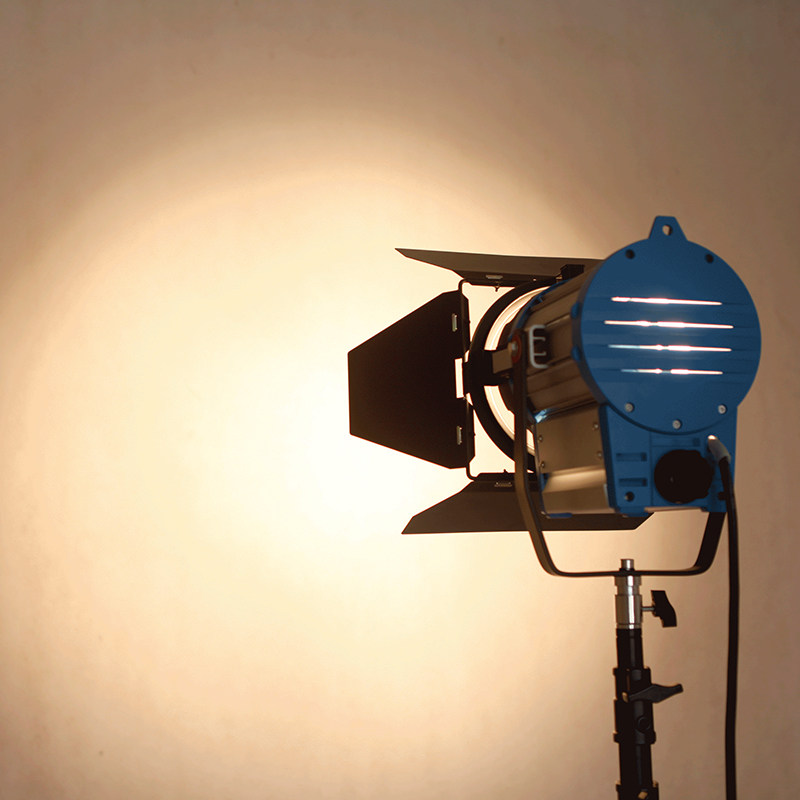 摄影钨丝灯2000w影视舞台轮廓聚光灯2k影室灯
