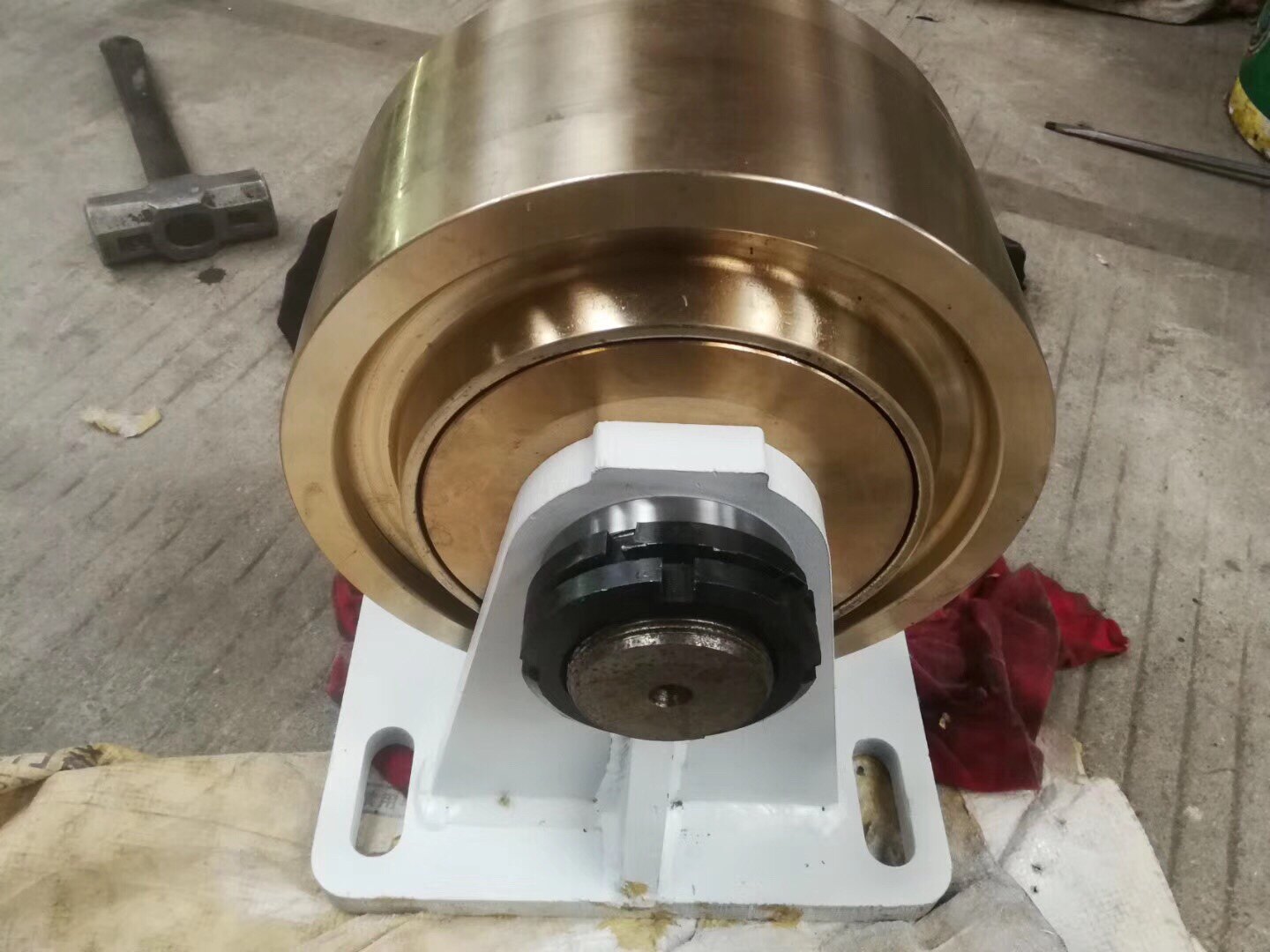 搅拌星马配件托轮华建亚特重工三一徐工中联混凝土搅拌车