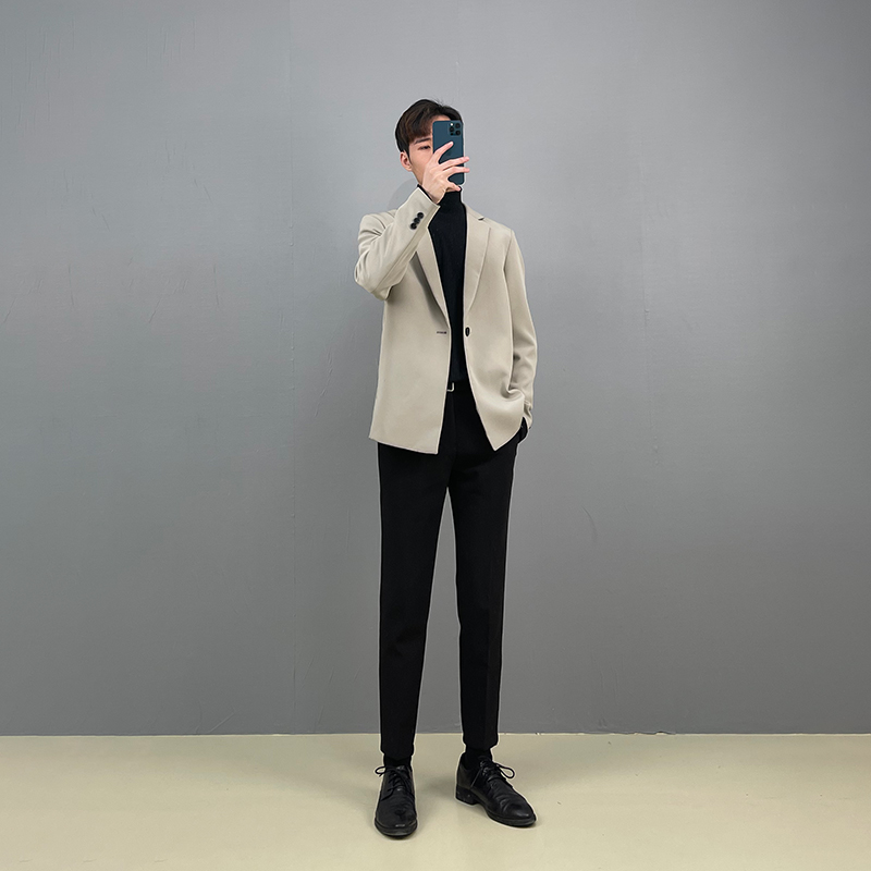 小西装外套男春秋季高级感轻熟风男装韩版小单西休闲男士西服上衣