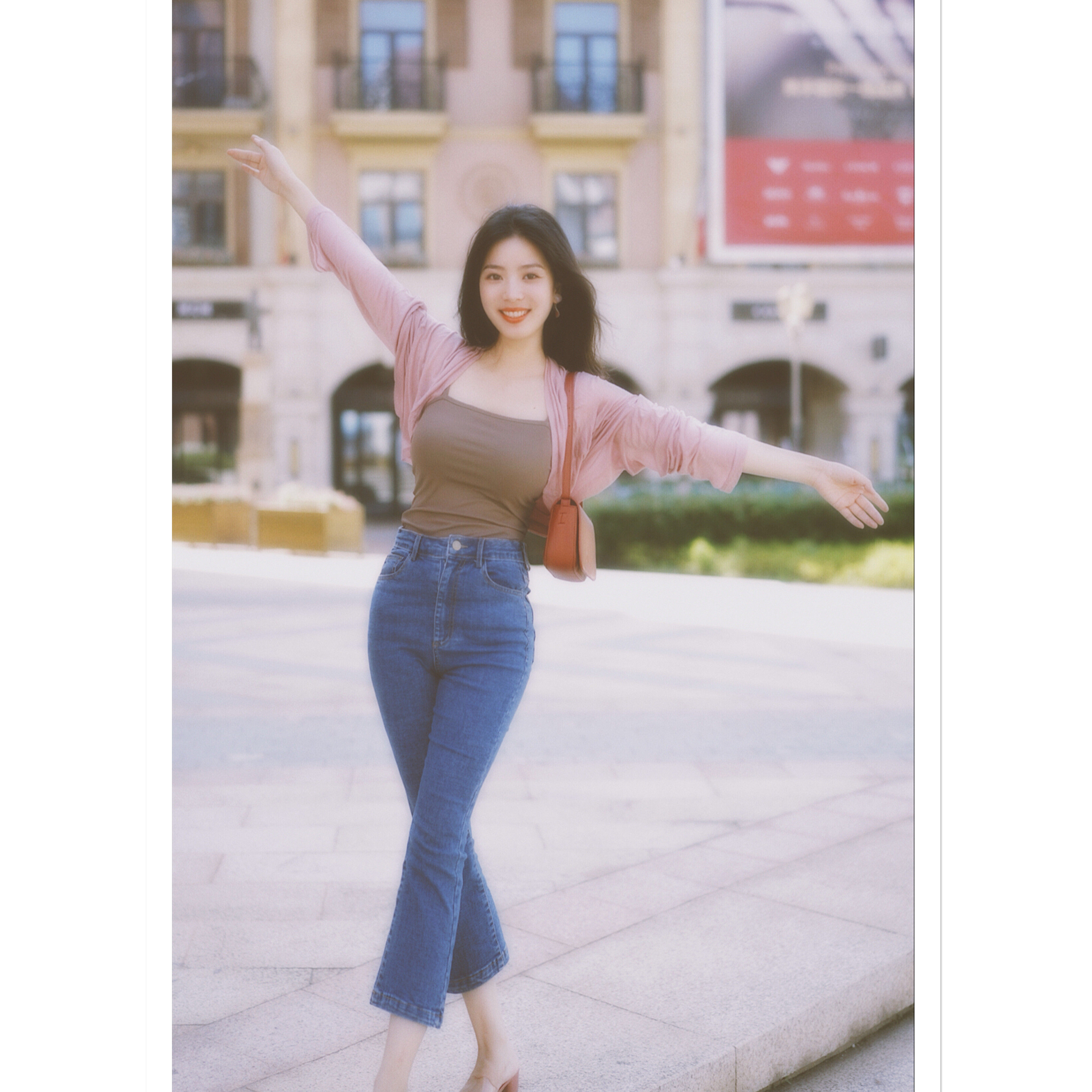 优惠券后128元,鱼没放复古高腰喇叭裤夏新款休闲修身