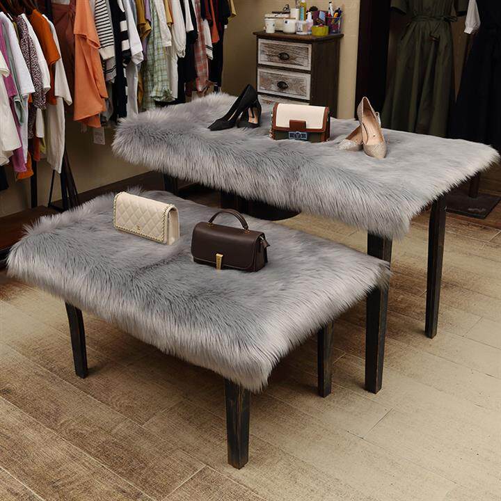 长毛绒白色橱窗地毯货架展台展柜服装店地毯