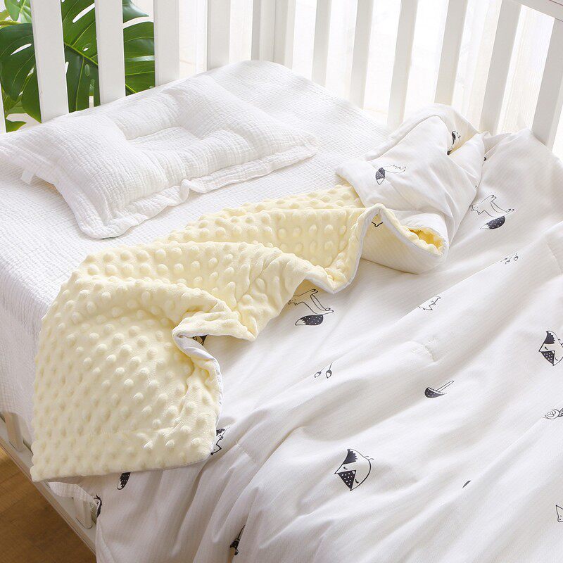 豆豆婴儿绒被被子夏季薄款儿童盖被夏新新生儿被子