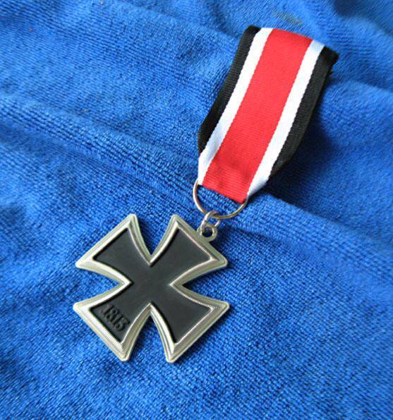 十字徽章胸针德国共济会徽勋章金属纪念电影勋章