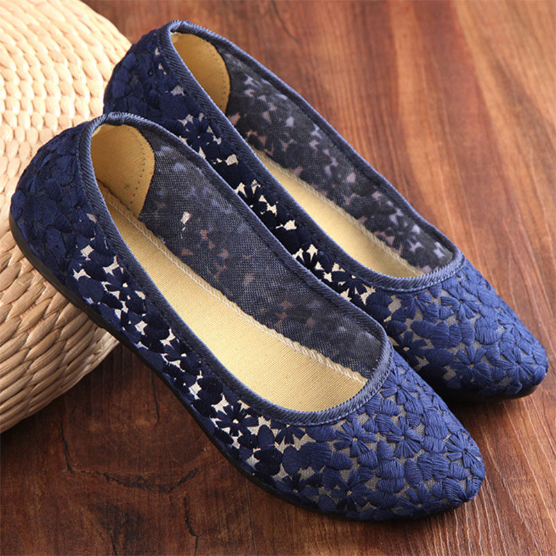 老北京布鞋夏季年轻蕾丝红色妈妈镂空网鞋中老年平底单鞋