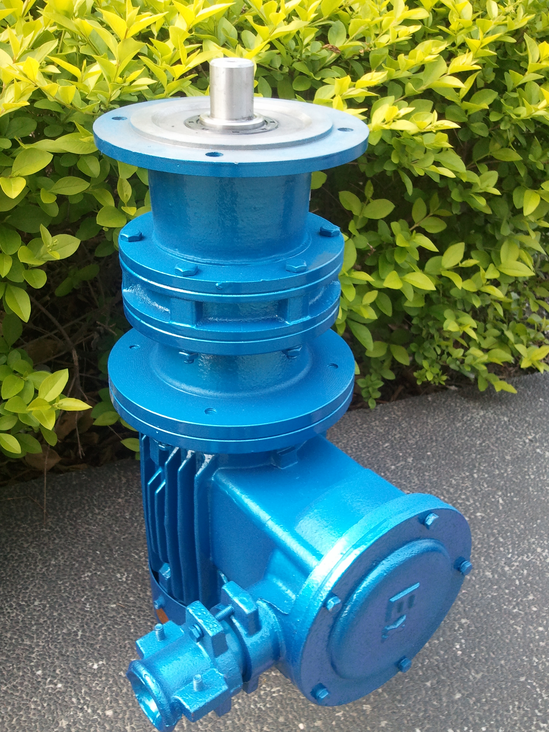 搅拌机防爆电机bld立式减速搅拌叶轮行星摆线针轮减速机