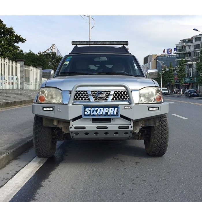 帕拉丁前杠改装竞技前护保险杠绞盘托架保险杠