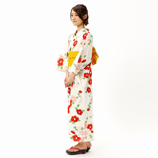 穿着山茶花和服 万图壁纸网