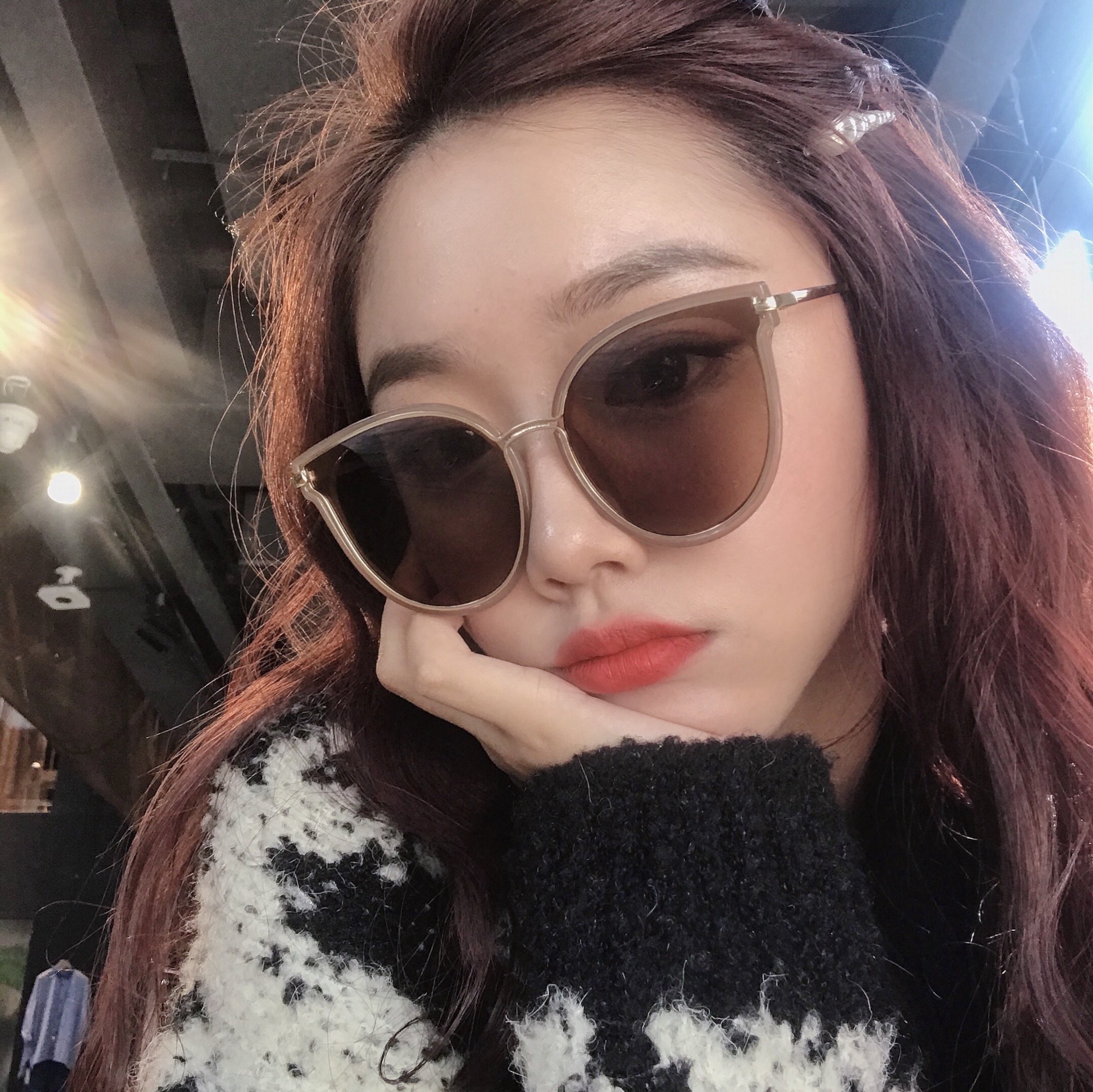 网红红大墨镜女显瘦街拍潮猫眼偏光太阳镜女士太阳眼镜