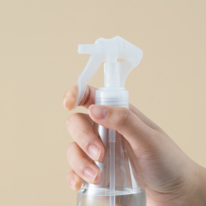 日本喷壶酒精喷瓶透明喷雾瓶细消毒手持家用玻璃清洁器