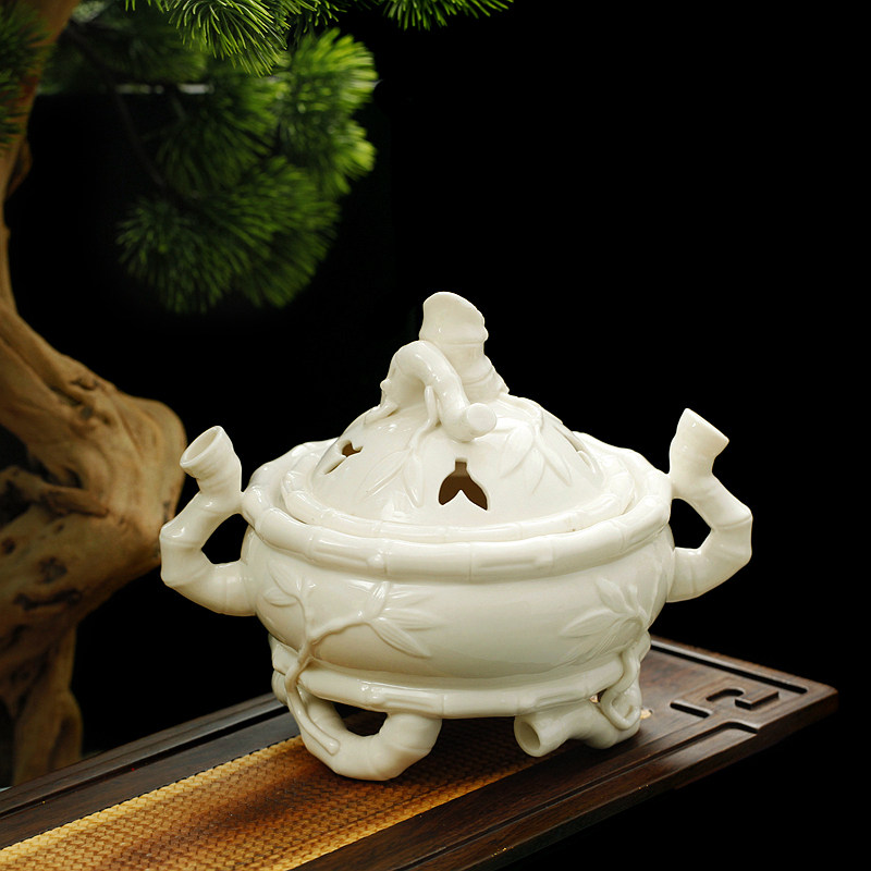 香炉家居室内陶瓷装饰佛堂檀香盘香塔香座白瓷香薰炉