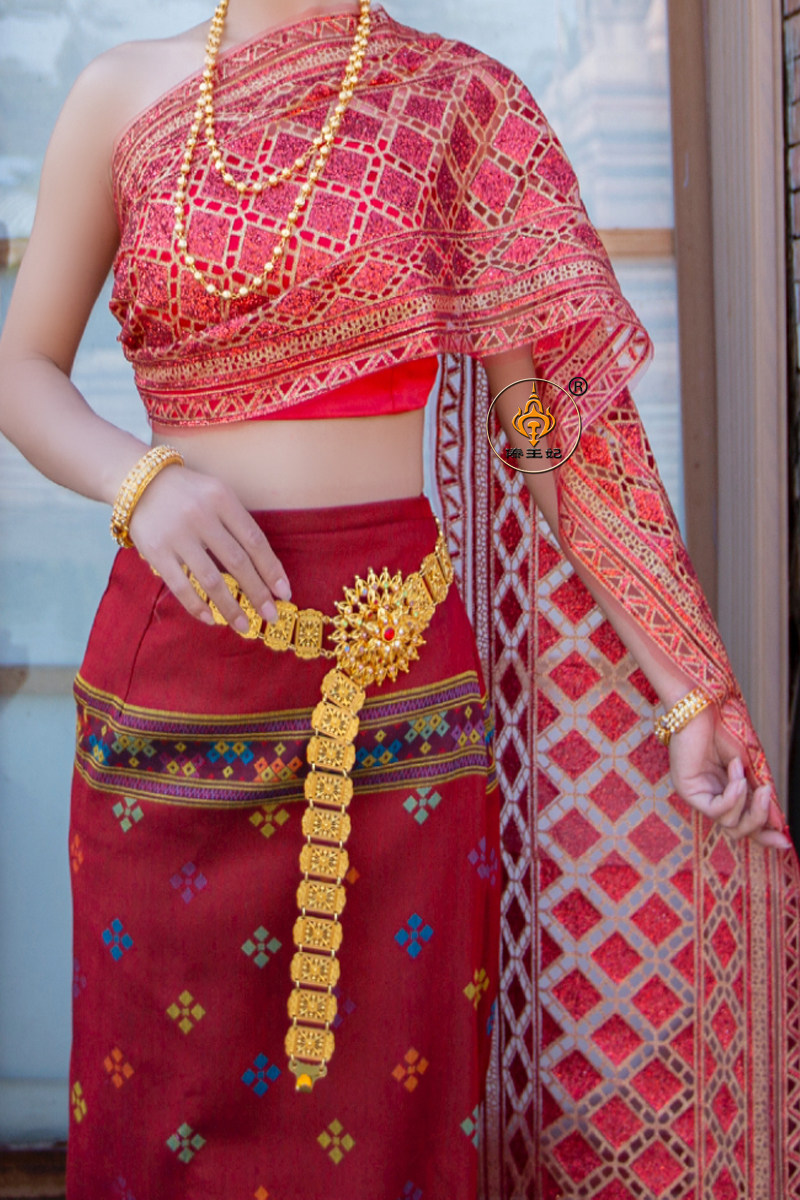 服装傣王妃服饰泰国傣族泼水节盛装小清新修身简约民族服装