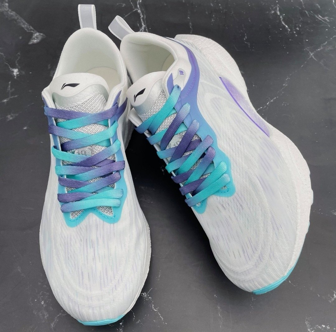 李宁2021春季新款超轻18代科技减震回弹运动跑步鞋