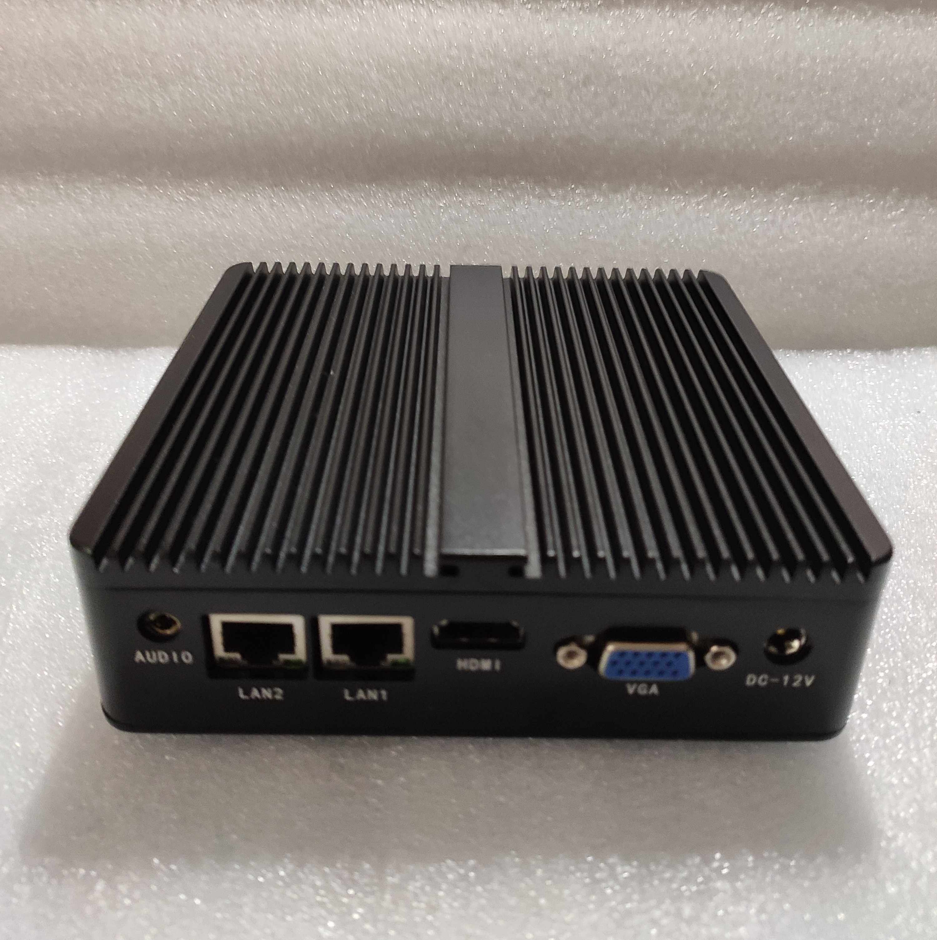 主机n2830迷你电脑小主路由mini功耗工控diy一体机