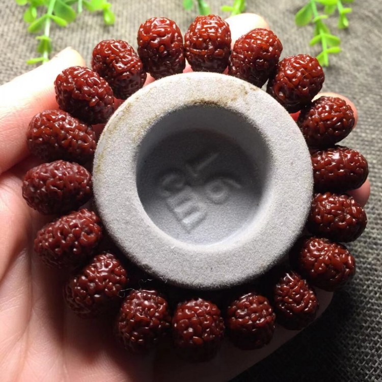 8瓣9瓣飞碟小金刚菩提提子单圈手串机刷包浆玉佛珠