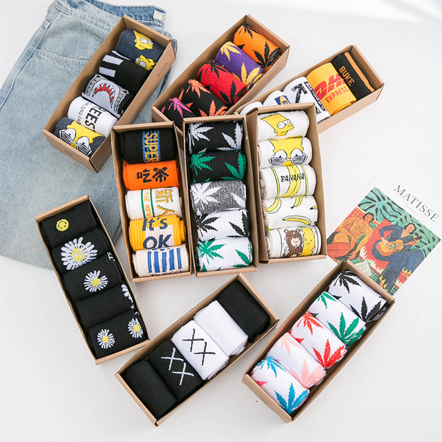 Maple Leaf Socks Men's Cotton In Tube Women's Hemp Leaf Stockings Men's Trendy Street High Help Autumn Little Daisy Hip Hop Ins Net Red Maple Leaf Socks Men's Cotton In Tube Women's Hemp Leaf Stockings Men's Trendy Street High Help Autumn Little Daisy Hip Hop Ins Net Red