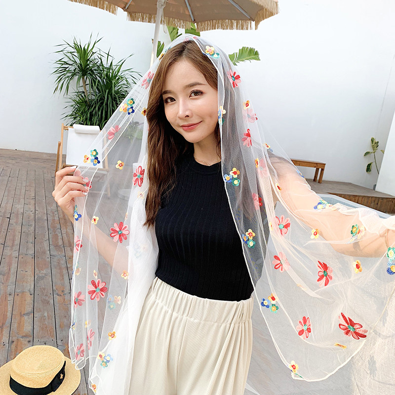 艾尤 夏季旅游丝巾女韩版百搭刺绣花朵网纱披肩围巾空调防晒纱巾 - 艾