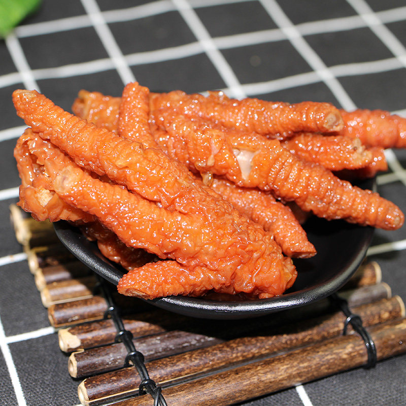零食滋渝虎皮凤爪五香香辣卤味网红休闲食品鸡肉零食