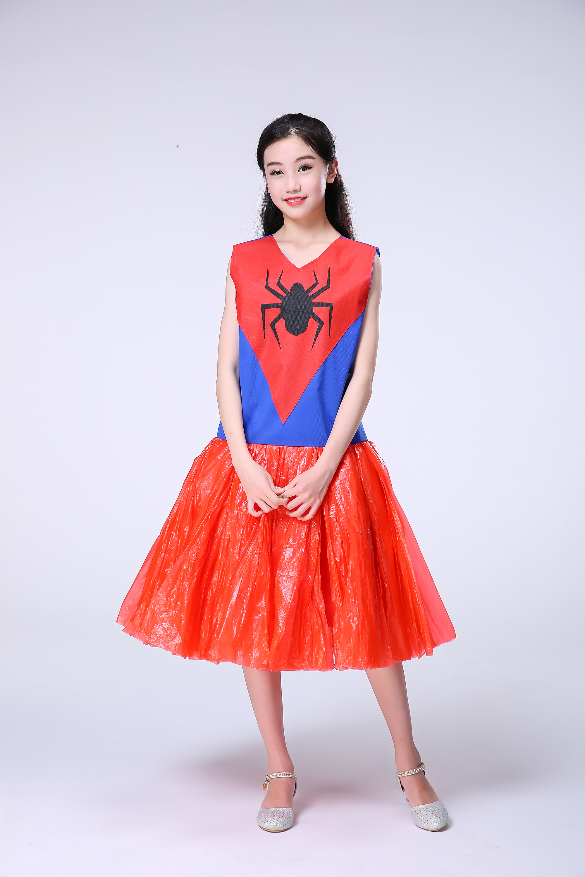 儿童环保六一新款时装走秀表演时装秀儿童演出服