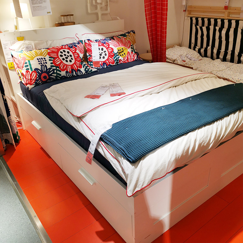 国内宜家百灵床带物件床头板白色北欧欧风抽屉板式床