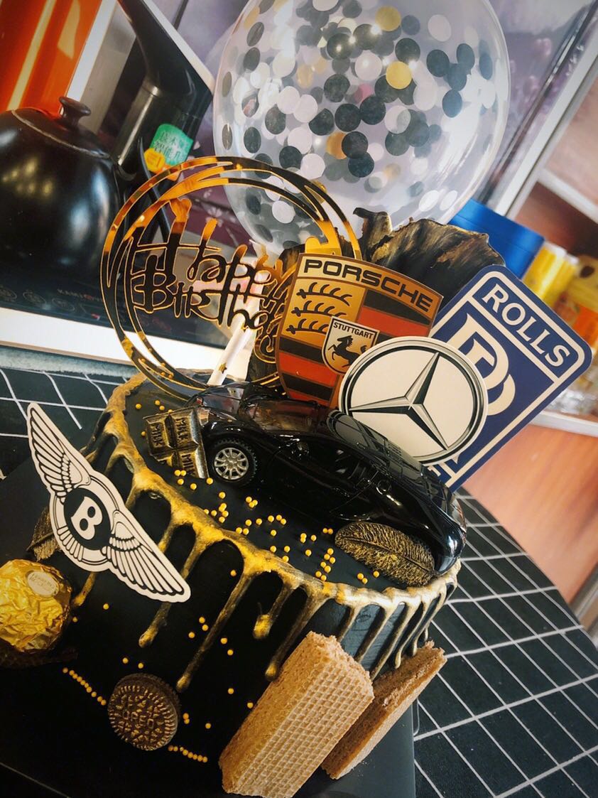 网红名车奔驰跑车生日蛋糕上海南京昆山苏州同城新鲜生日蛋糕
