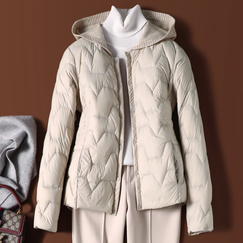 时尚洋气羽绒服女短款轻薄款连帽内胆超薄轻便压缩打底超轻小款型