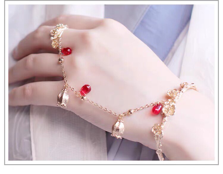 汉服手链戒指一体中国古风手镯流苏宫铃复古开口女仙女新娘手配饰