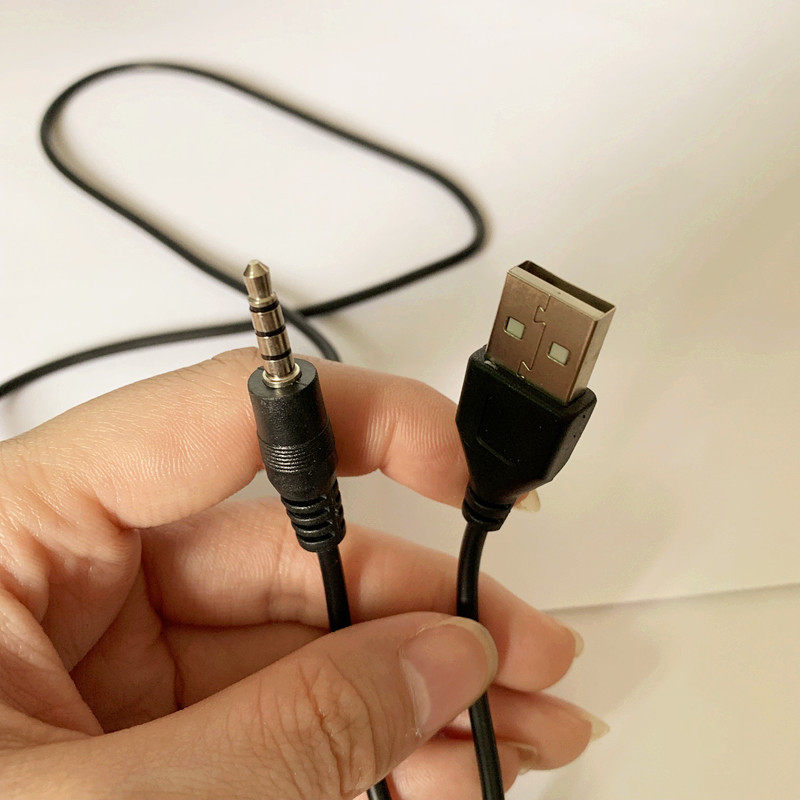 充电电线usb35mm音频圆孔接口电源线插卡小音箱手机数据线