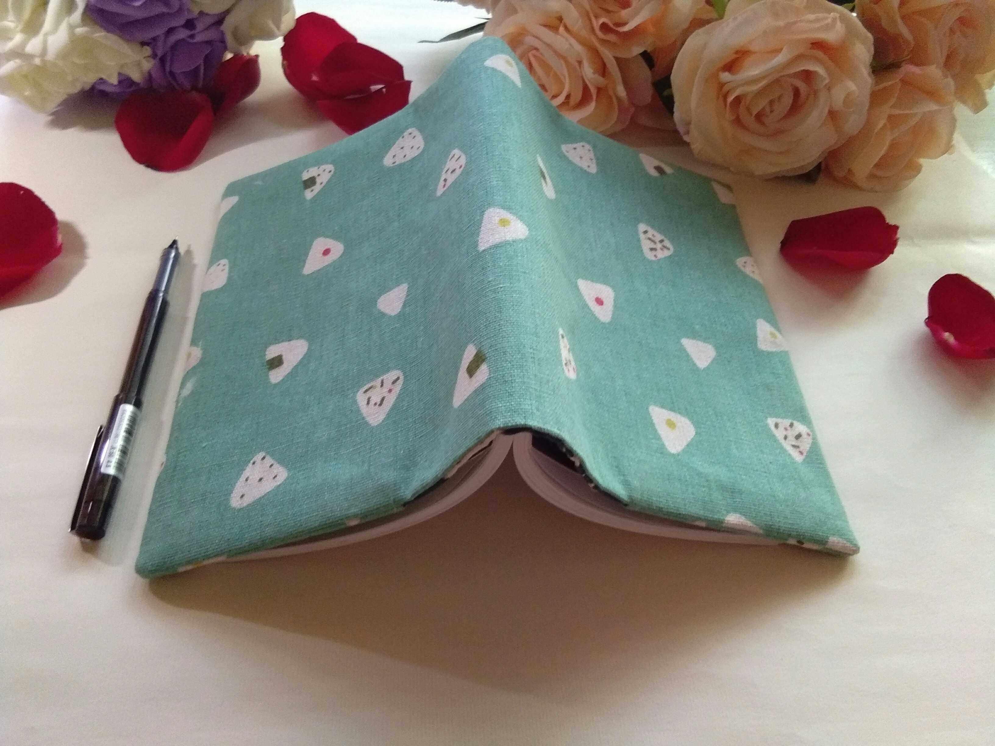 手作布艺棉麻书衣书套书皮本皮本套a5手帐书本保护套奶油三角定制