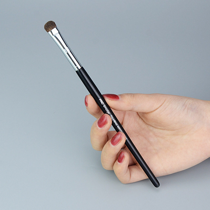 尾刷化妆毛化妆动物卧蚕刷压眼小马细节眼睑眼影化妆刷