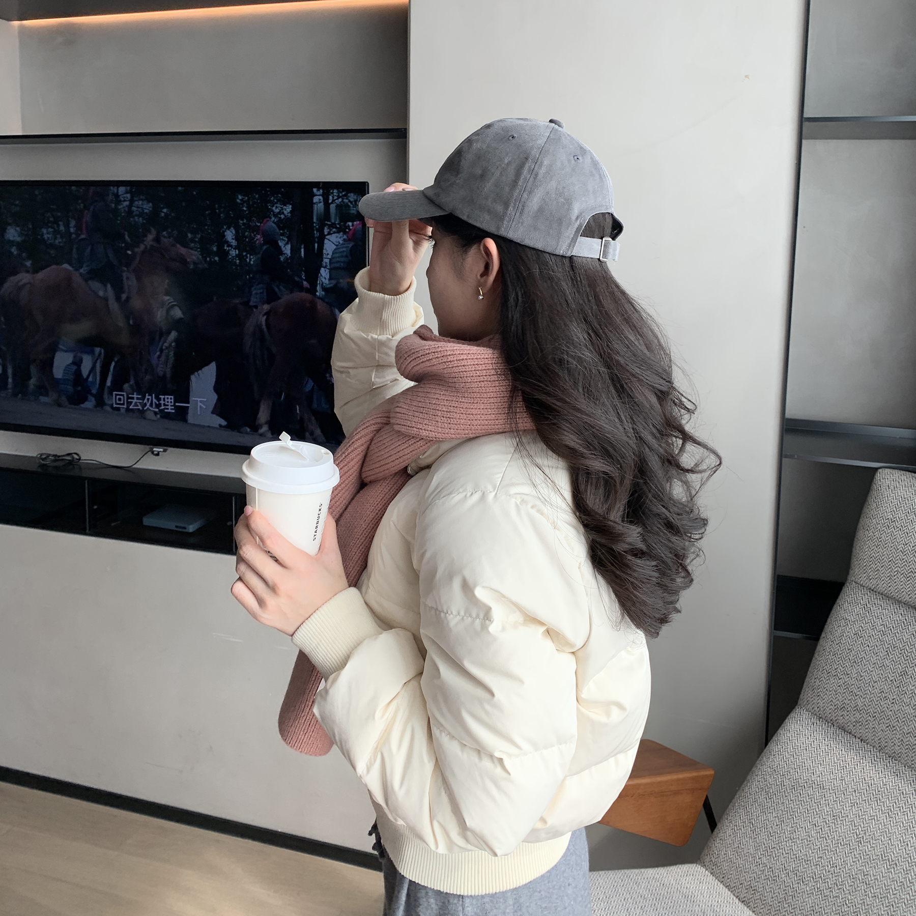 Sweetheart白色羽绒服女新款显瘦白鸭绒超修身基础面包短款羽绒衣