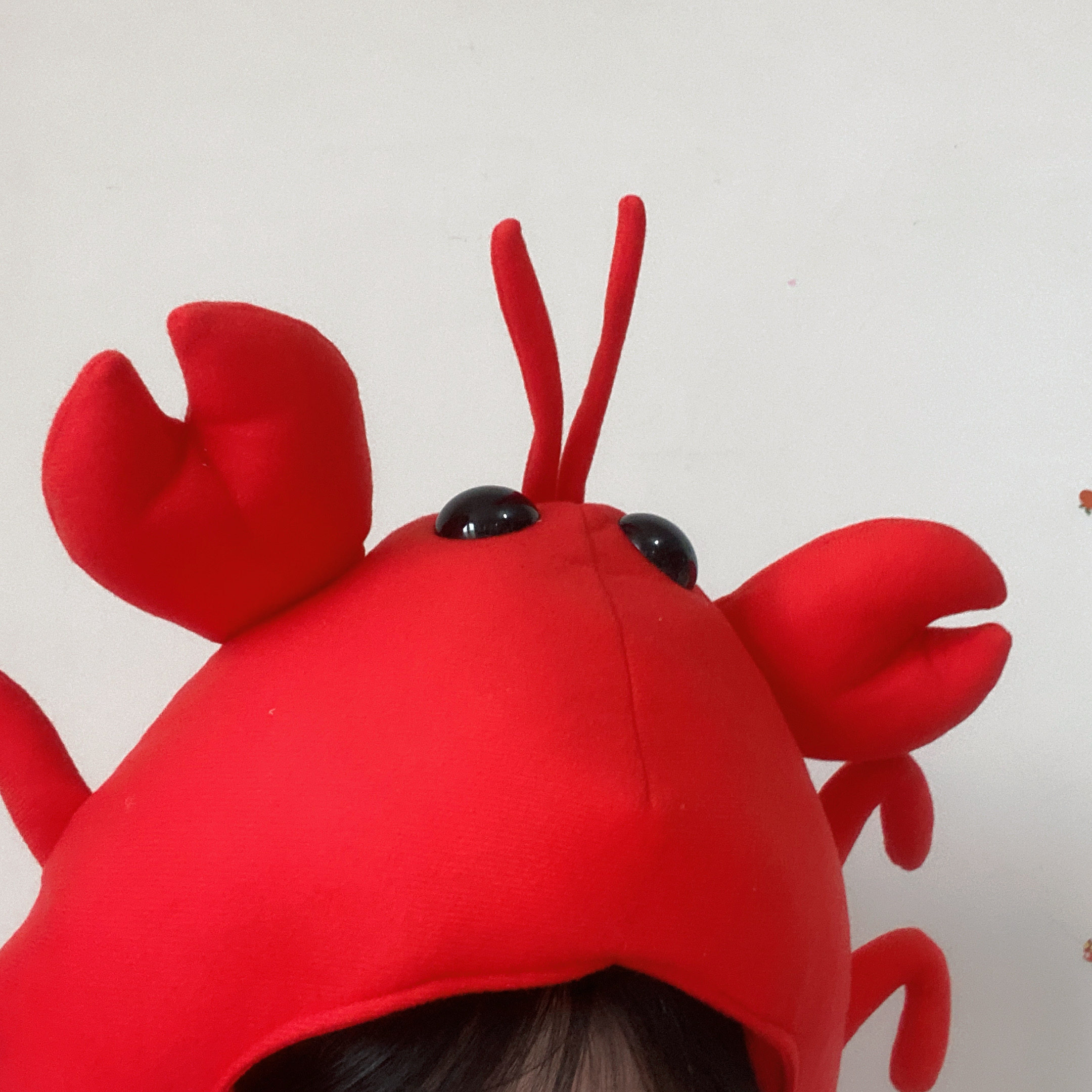 日韩ins少女红色钳子小龙虾头套帽子龙虾宣传帽子