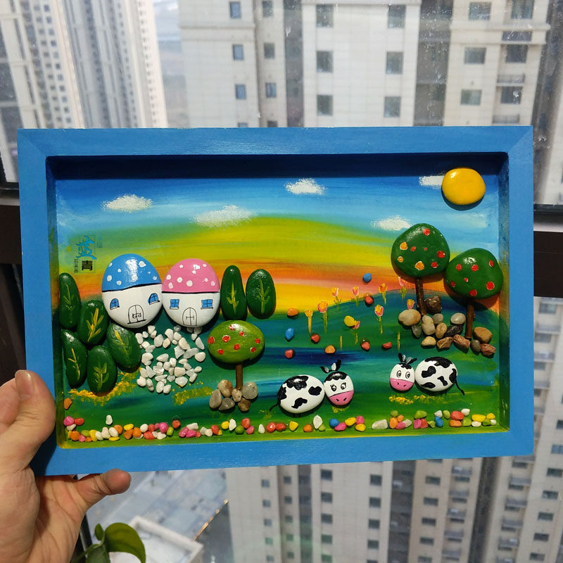手绘相框石头拼画彩绘diy创意礼物幼儿园走廊手绘真人漫画