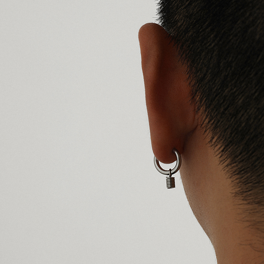 耳环朋克弹簧耳钉耳圈个性潮流嘻哈街头男士耳环