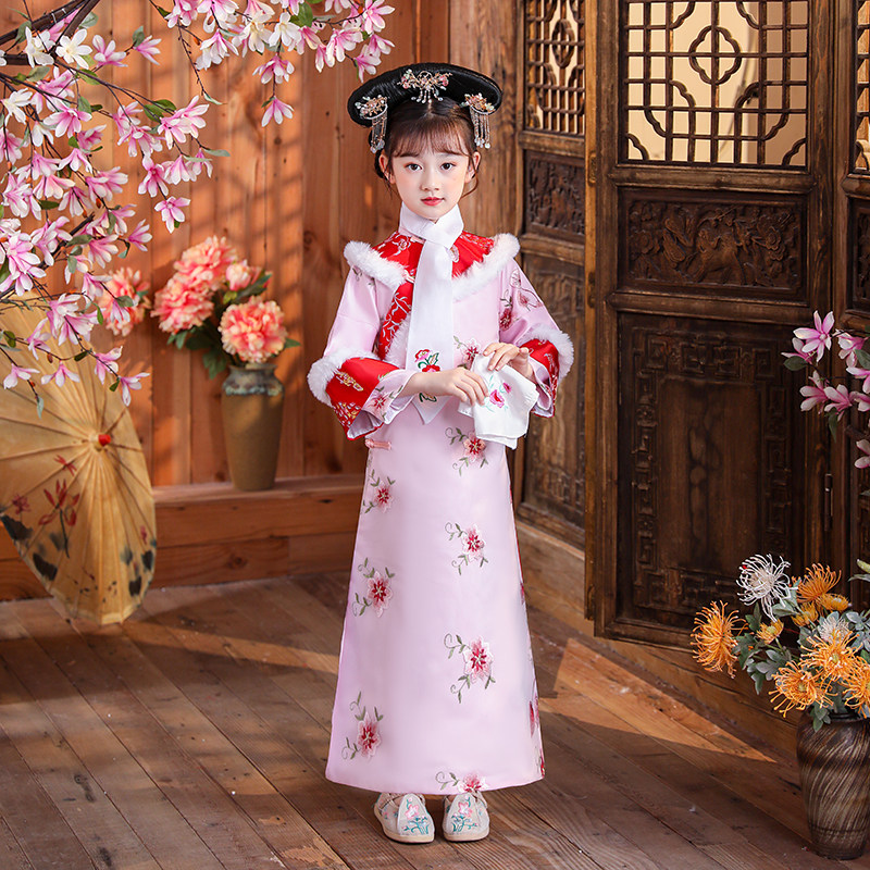 女童古装格格冬装小女孩清朝宫廷满族旗服舞蹈唐装