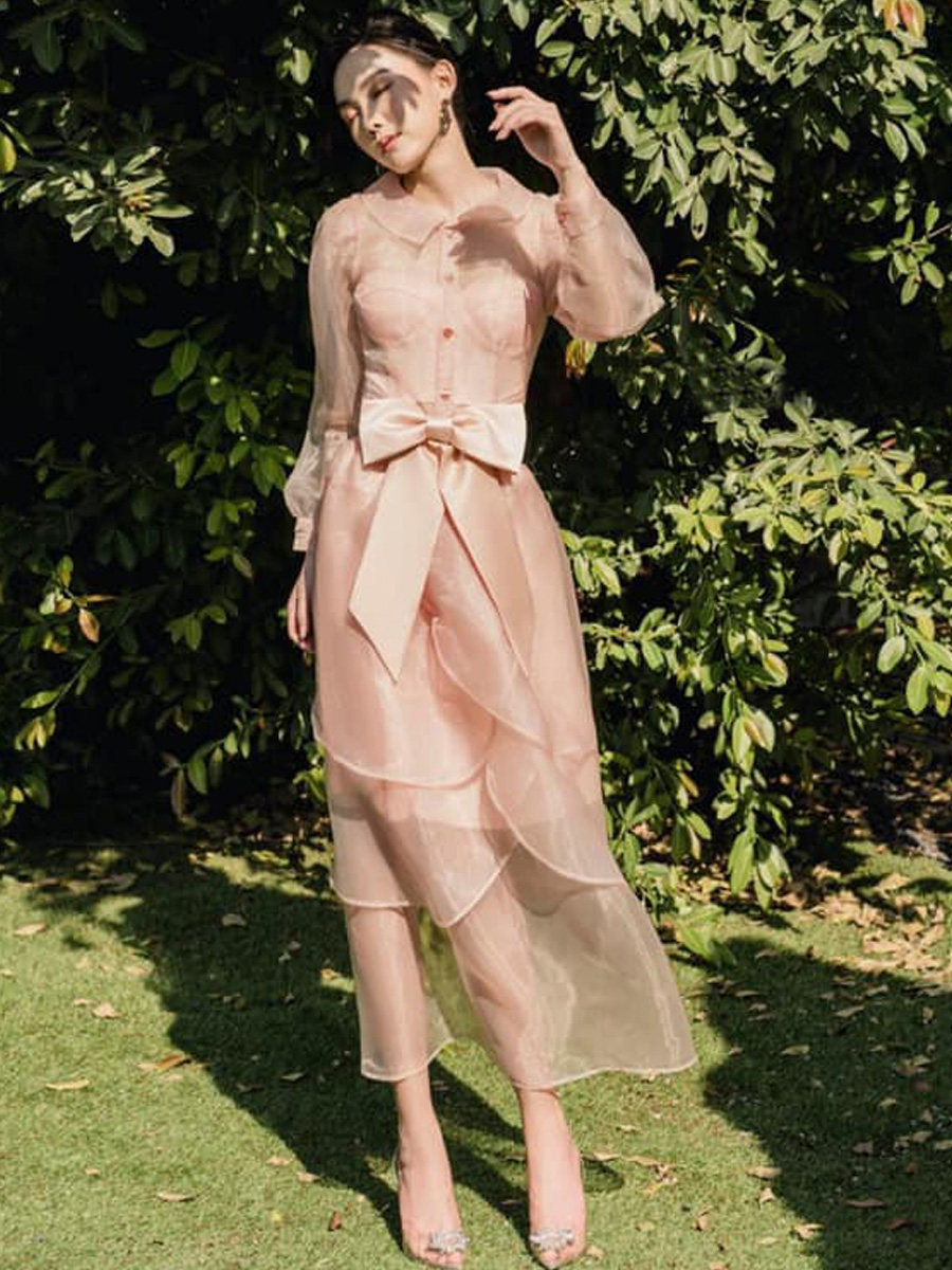 欧根纱仙淑女精致女神范蝴蝶结装饰粉色两件飘逸连衣裙