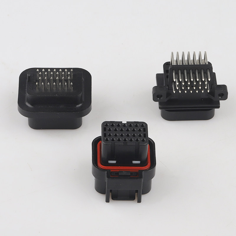 国产精品314372907汽车ecu电脑防水插头26孔964372878连接器