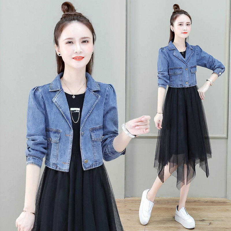 外搭短款牛仔外套配吊带连衣裙女春秋季2022新款网纱裙子两件套装