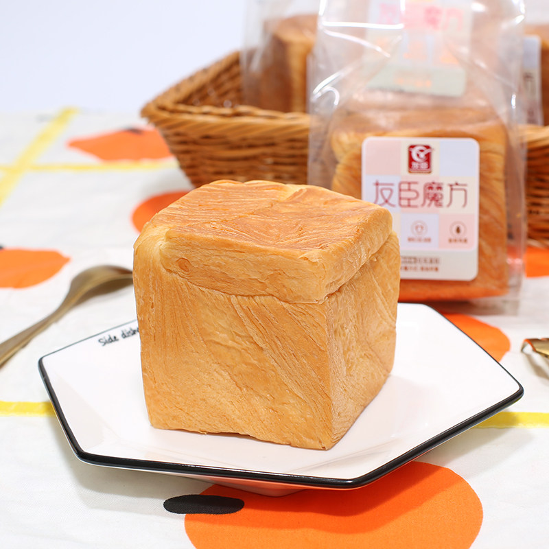 面包友臣魔方吐司整箱4斤网红生吐营养早餐西式糕点