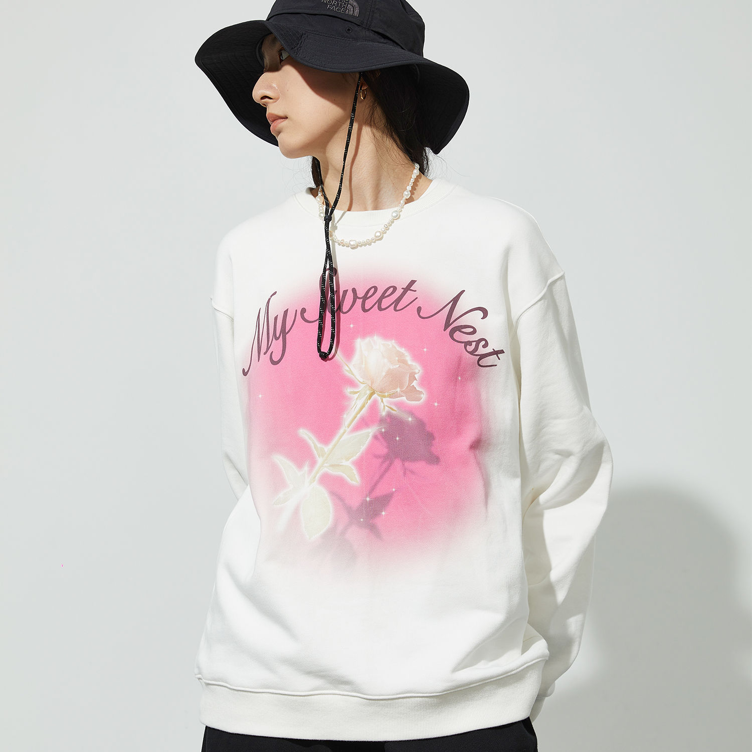 HUGALLGUILT HEYABC白色粉红玫瑰圆领宽松卫衣情侣潮牌印花上衣