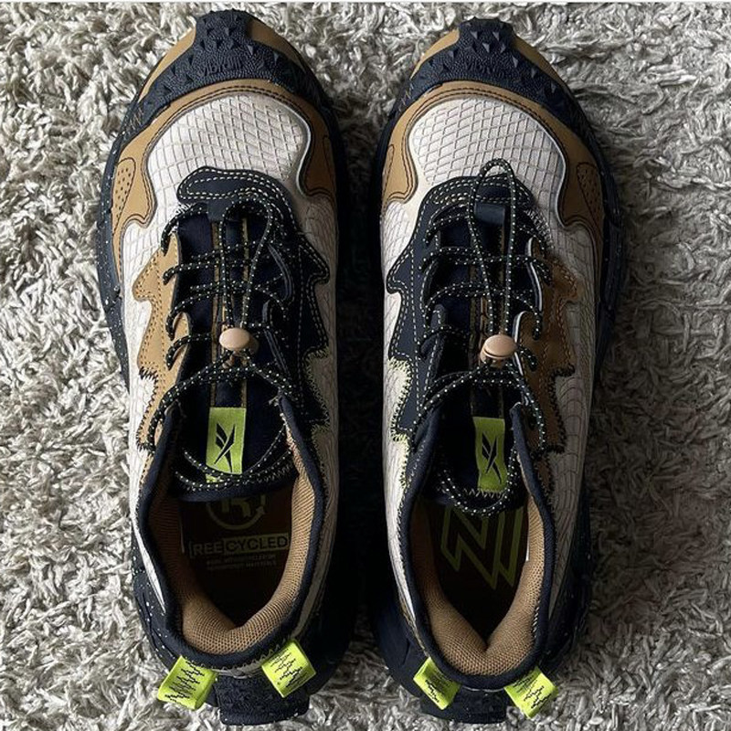 韩国代购reebokzigedge运动鞋新款男女复古球鞋跑步鞋