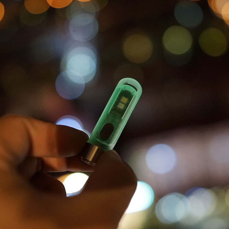 nitecore 超迷你 高亮 防水 户外 夜光 荧光 edc 手电 钥匙扣电筒