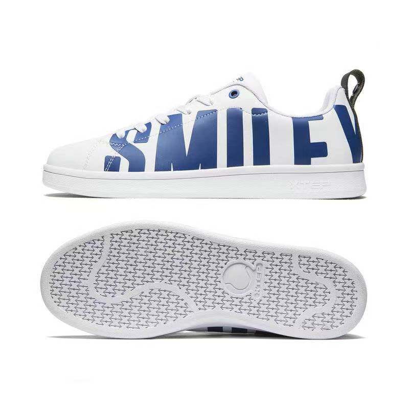 特步男鞋板鞋2021夏季新款smiley联名轻便透气板鞋