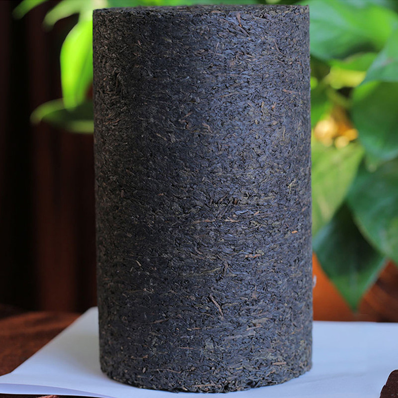 新境紫金金柱普洱茶生茶茶柱2002年无量山纯料古树普洱