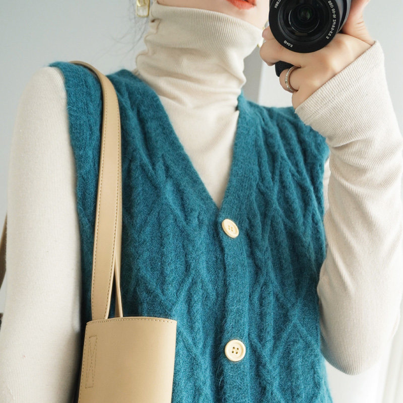 2020新款羊绒衫韩版领开衫外针织马甲大码女秋冬马夹