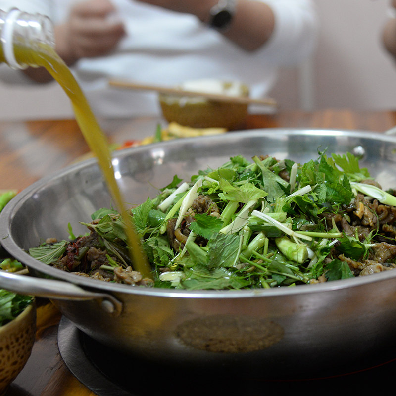 贵州羊瘪黔东南特产榕江黎平新鲜羊肉火锅锅底生羊肉